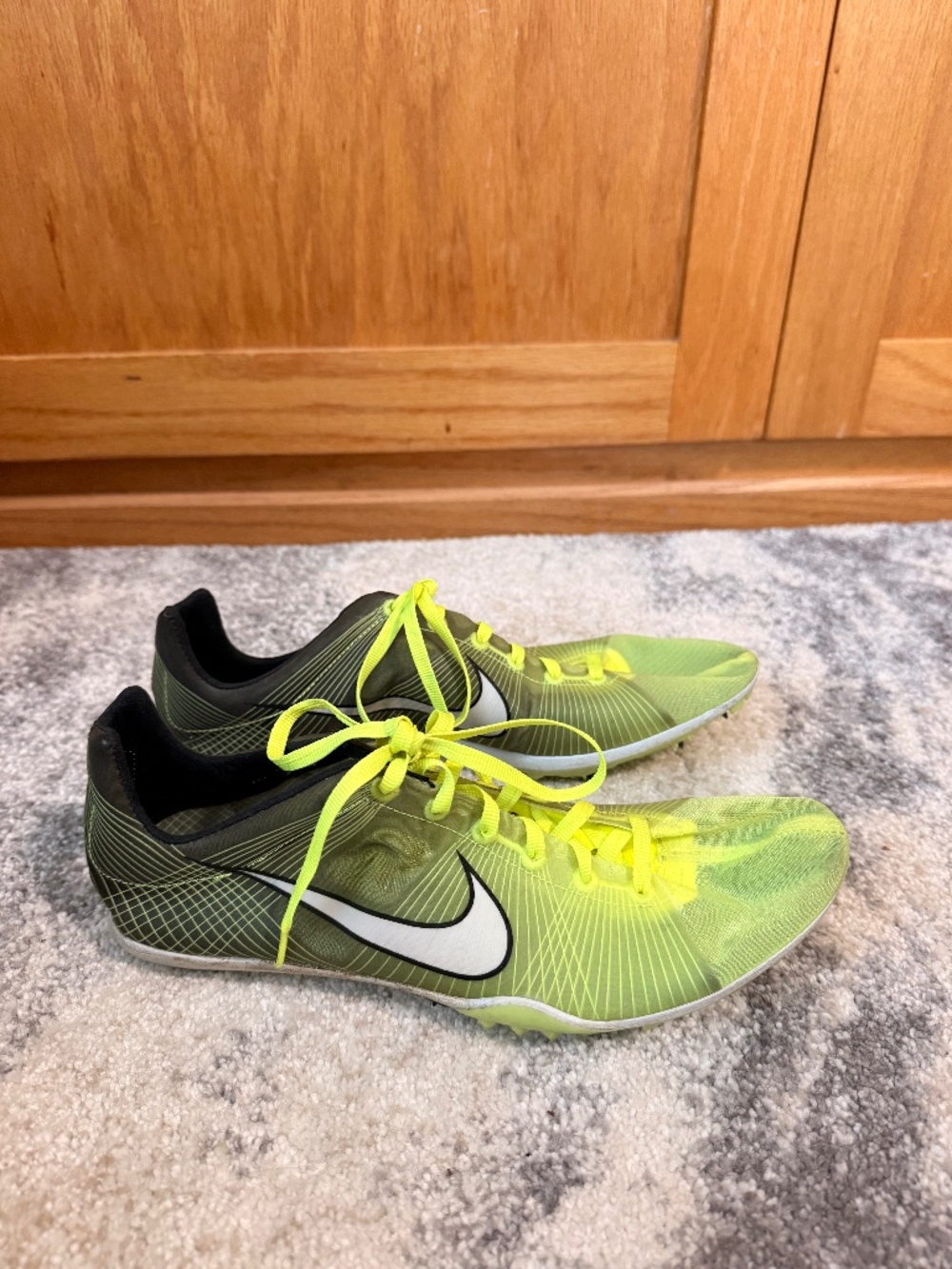 Nike Zoom Victory Bowerman Series Track Spikes Volt Yellow Size Men's 7